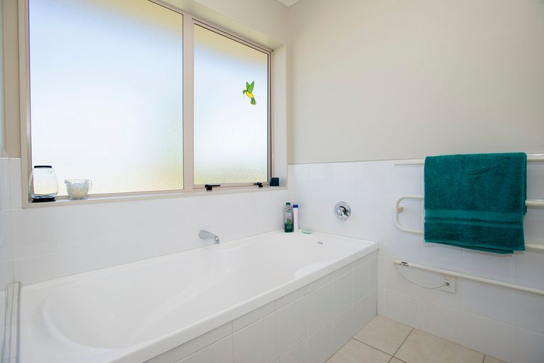 Photo of property in 64 Cameron Road, Makauri, Gisborne, 4071