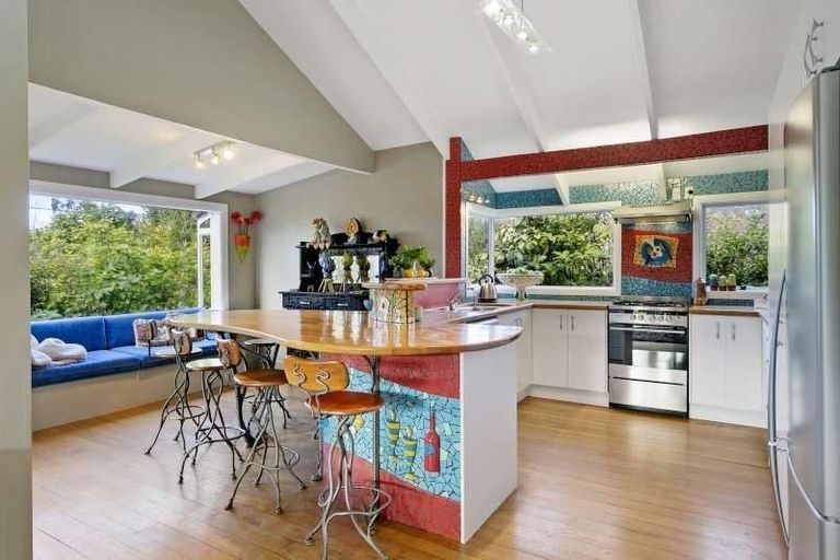 Photo of property in 255 Mapara Road, Acacia Bay, Taupo, 3385