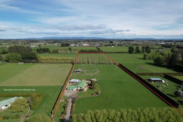 Photo of property in 79 Egerton Road, Winton, 9781