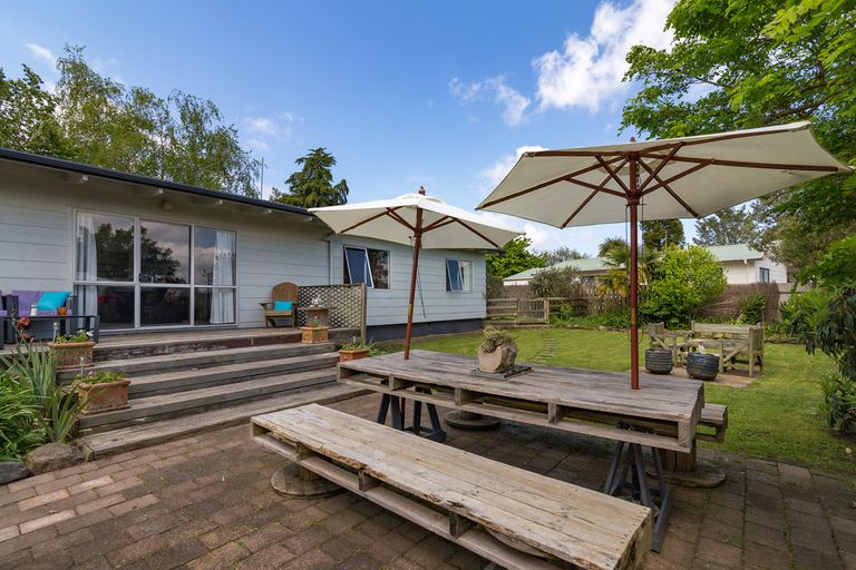 Photo of property in 21 Cypress Place, Owhata, Rotorua, 3010