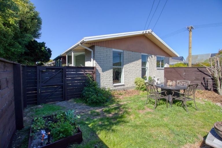 Photo of property in 1/56 Selwyn Street, Somerfield, Christchurch, 8024