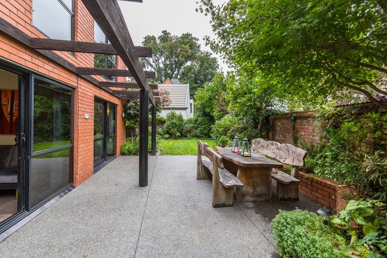 Photo of property in 10 Haineswood Lane, Sockburn, Christchurch, 8042