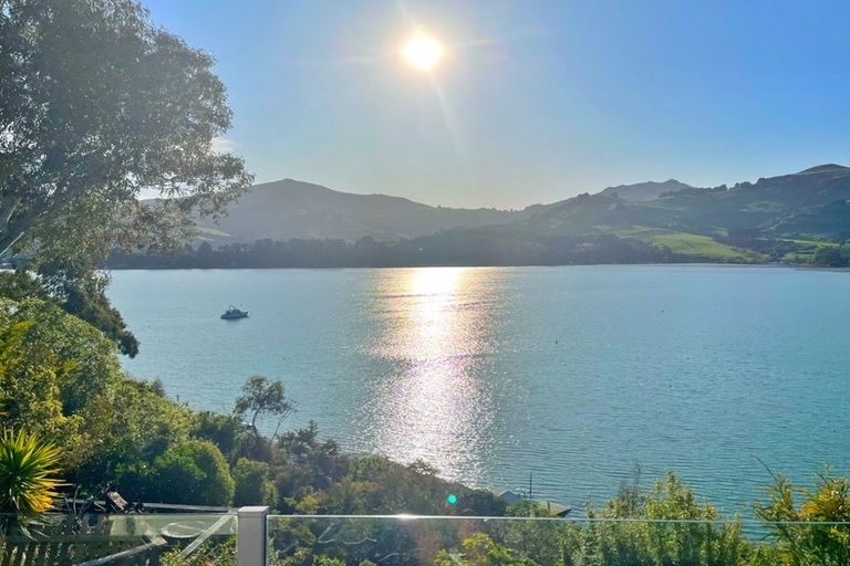 Photo of property in 12 Bayview Crescent, Duvauchelle, 7581