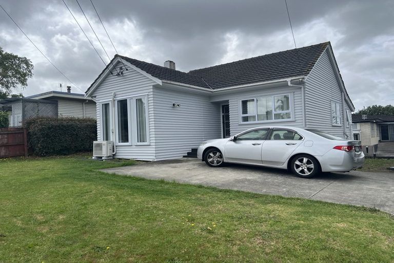 Photo of property in 1/56 Weymouth Road, Manurewa, Auckland, 2102