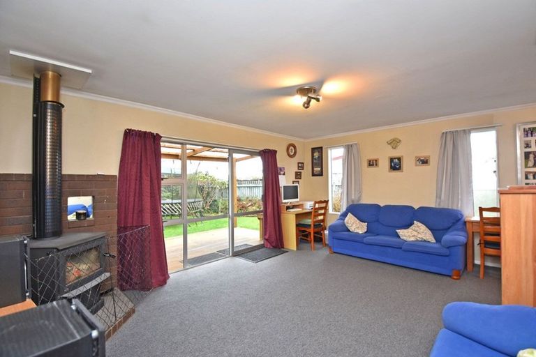 Photo of property in 96 Dunbeath Crescent, Kew, Invercargill, 9812