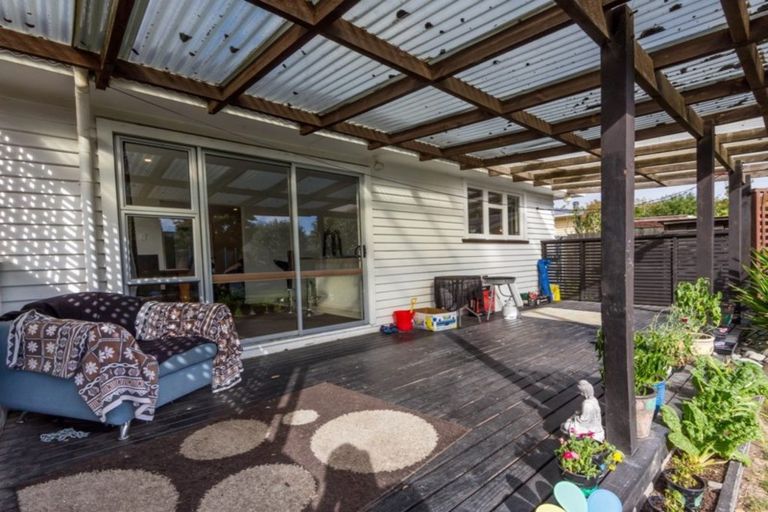 Photo of property in 357 Gardiners Road, Harewood, Christchurch, 8051