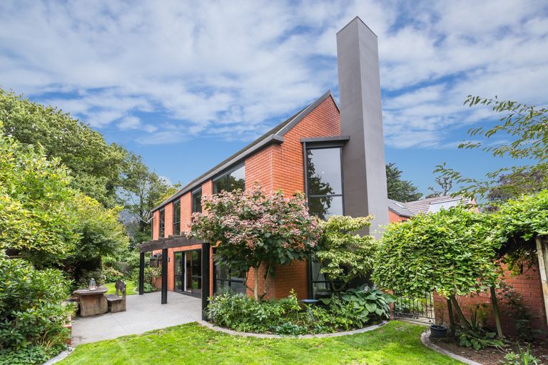 Photo of property in 10 Haineswood Lane, Sockburn, Christchurch, 8042