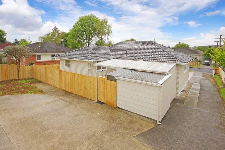 Photo of property in 4 Osborne Place, Papakura, 2110