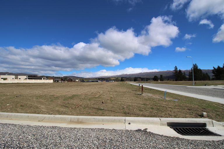 Photo of property in 52 Larch Crescent, Alexandra, 9320