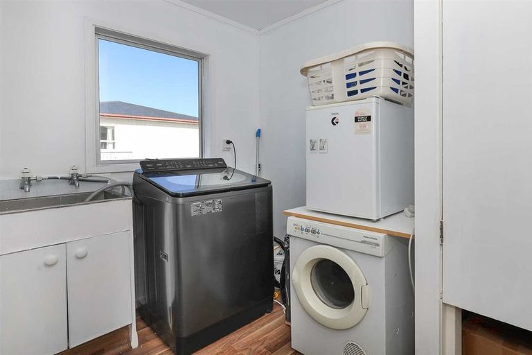 Photo of property in 162 Hakanoa Street, Huntly, 3700