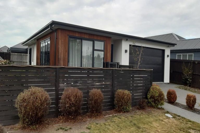 Photo of property in 30 Borderdale Street, Belfast, Christchurch, 8051