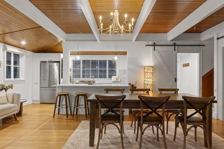 Photo of property in 85 Penruddock Rise, Westmorland, Christchurch, 8025