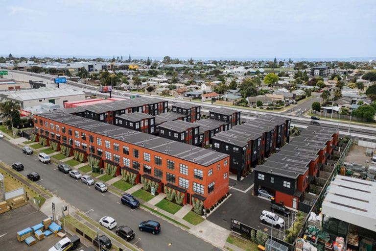 Photo of property in 47/17 Owens Place, Mount Maunganui, 3116