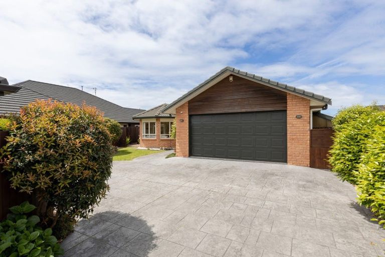 Photo of property in 575 Grenada Street, Papamoa Beach, Papamoa, 3118