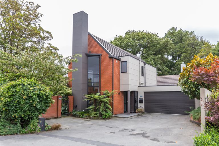 Photo of property in 10 Haineswood Lane, Sockburn, Christchurch, 8042