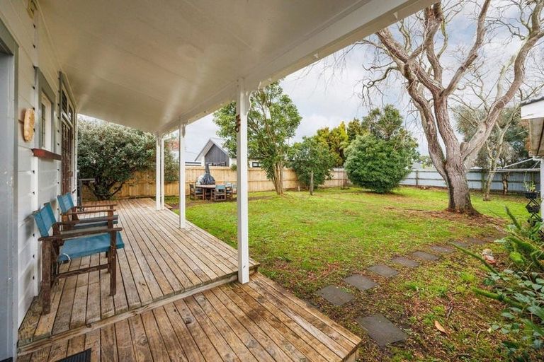 Photo of property in 292 Ruahine Street, Terrace End, Palmerston North, 4410