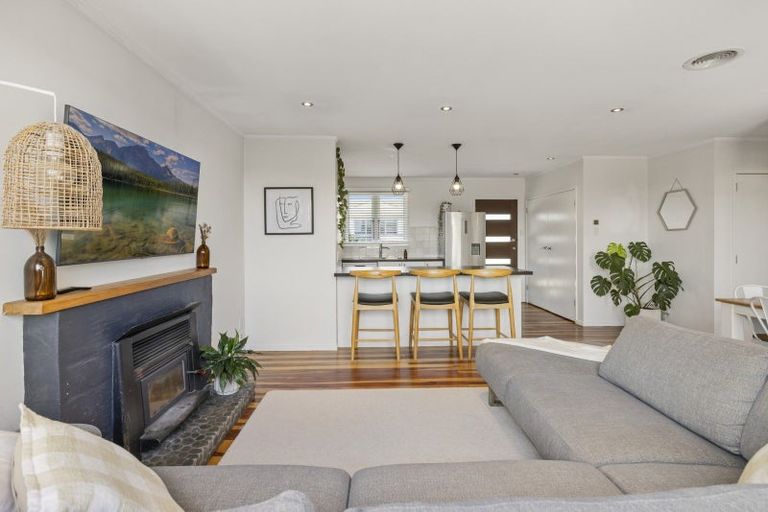 Photo of property in 10 Charles Street, Bellevue, Tauranga, 3110
