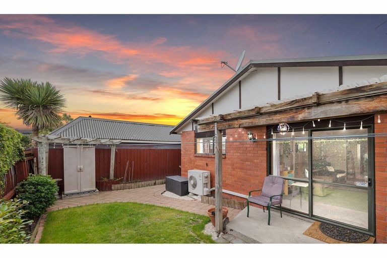 Photo of property in 31 Montrose Street, Sydenham, Christchurch, 8023