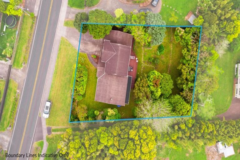 Photo of property in 1109 Scenic Drive North, Swanson, Auckland, 0816