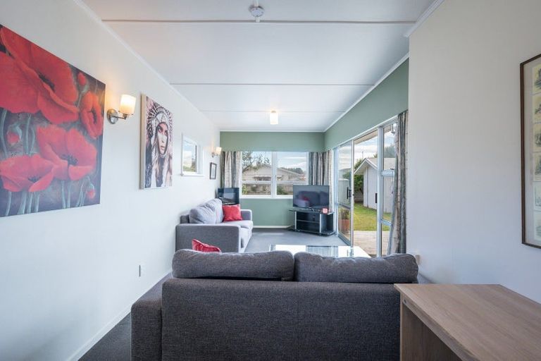 Photo of property in 32 Tennyson Crescent, Stoke, Nelson, 7011