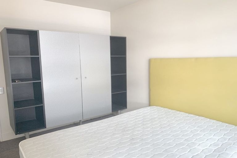 Photo of property in St Pauls Apartments, 67/43 Mulgrave Street, Thorndon, Wellington, 6011