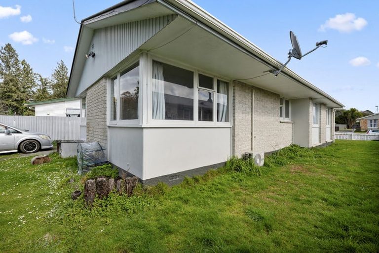 Photo of property in 4 Wing Place, Fordlands, Rotorua, 3015