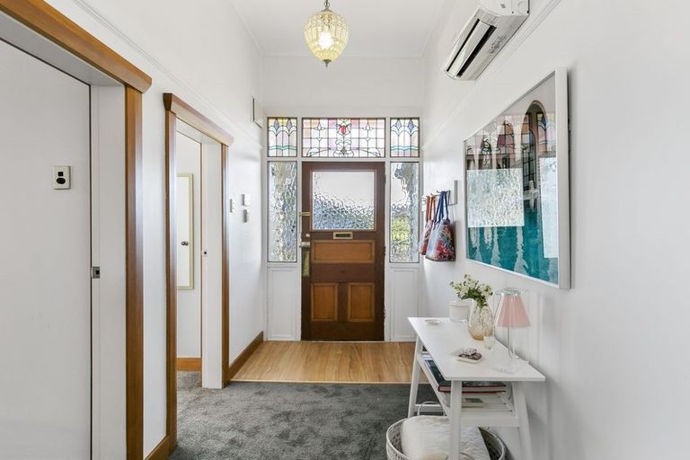 Photo of property in 50 Bridge Street, Rongotai, Wellington, 6022