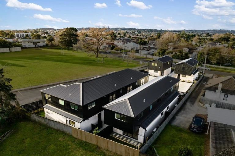 Photo of property in 8/16 Totara Road, Manurewa, Auckland, 2102