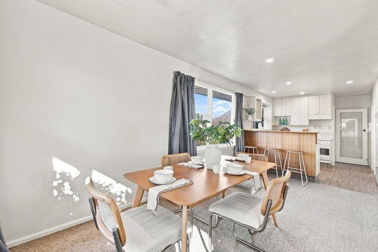 Photo of property in 20 Ramore Place, Redwood, Christchurch, 8051