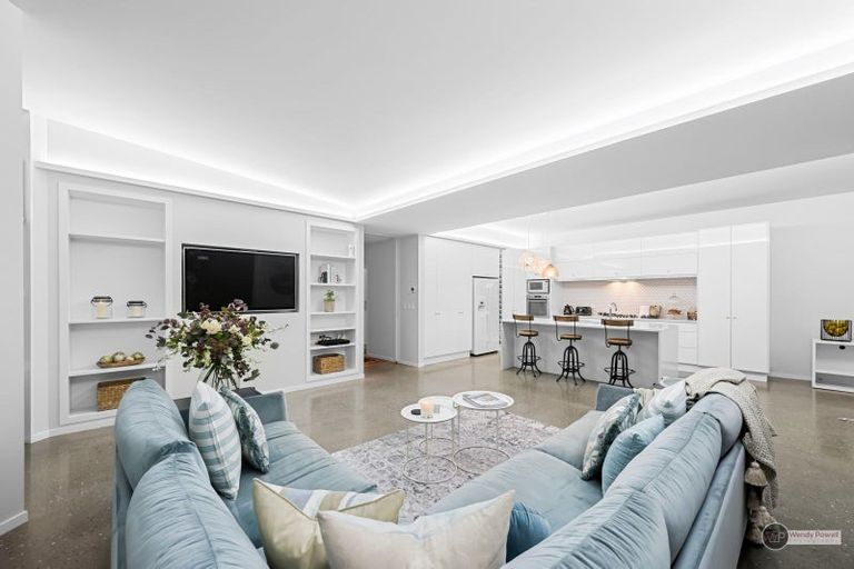 Photo of property in 35 Buick Street, Petone, Lower Hutt, 5012