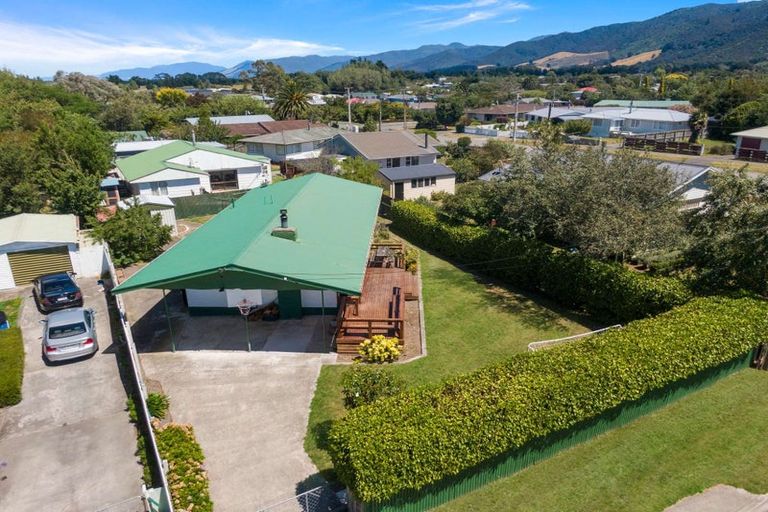Photo of property in 86 Revans Street, Featherston, 5710