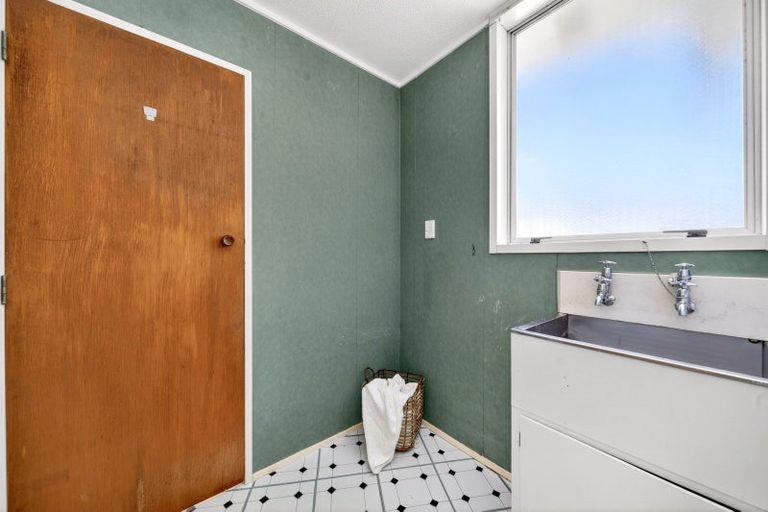 Photo of property in 35 Lincoln Road, Carterton, 5713