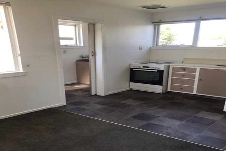 Photo of property in 4/102 Edward Avenue, Edgeware, Christchurch, 8013