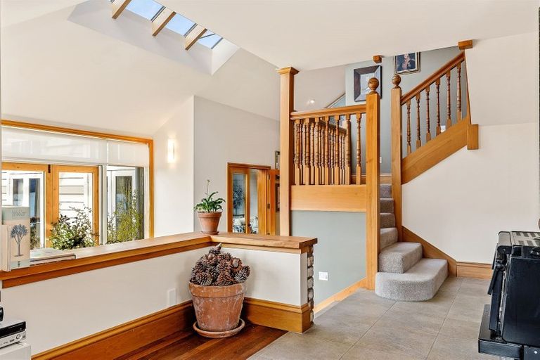 Photo of property in 262 Wainui Main Road, French Farm, Akaroa, 7582