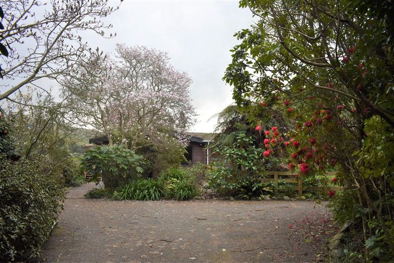 Photo of property in 41 Kaitawa Road, Hautere, Otaki, 5582