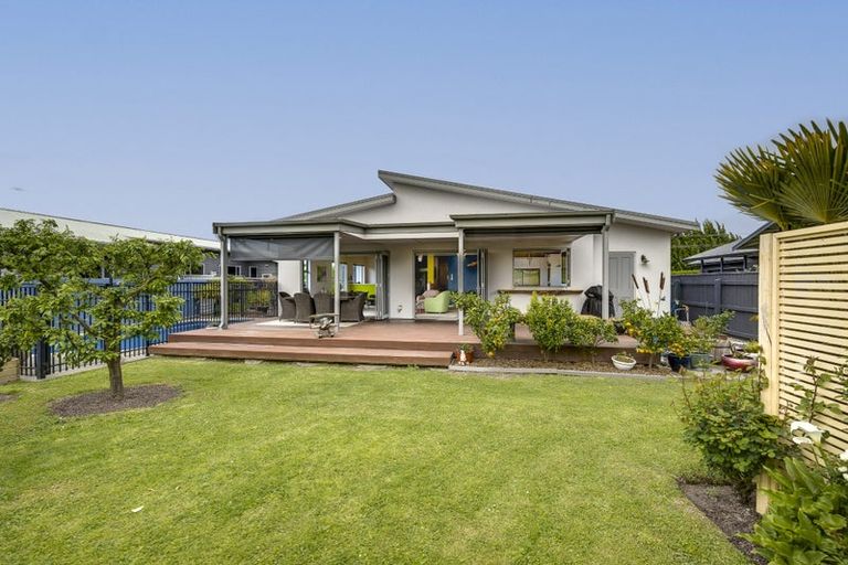 Photo of property in 31 Napier Street, Jervoistown, Napier, 4112