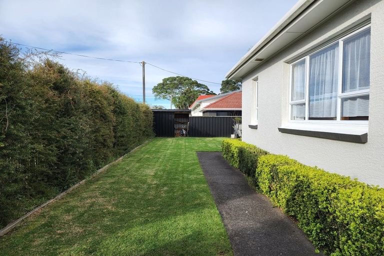 Photo of property in 8 Henui Street, Strandon, New Plymouth, 4312