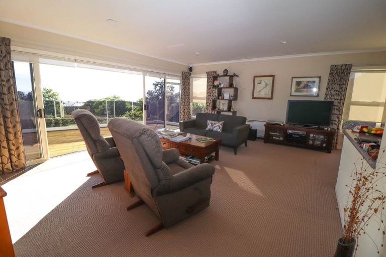 Photo of property in 10 Lockhart Place, Ngarimu Bay, Thames, 3575