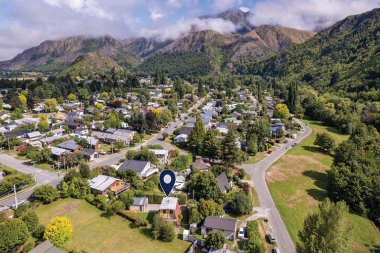 Photo of property in 36 Norfolk Street, Arrowtown, 9302