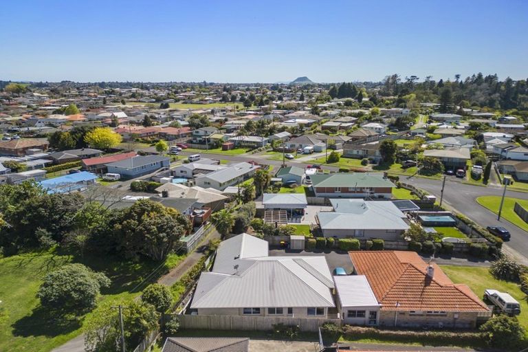 Photo of property in 5a Simmonds Grove, Greerton, Tauranga, 3112