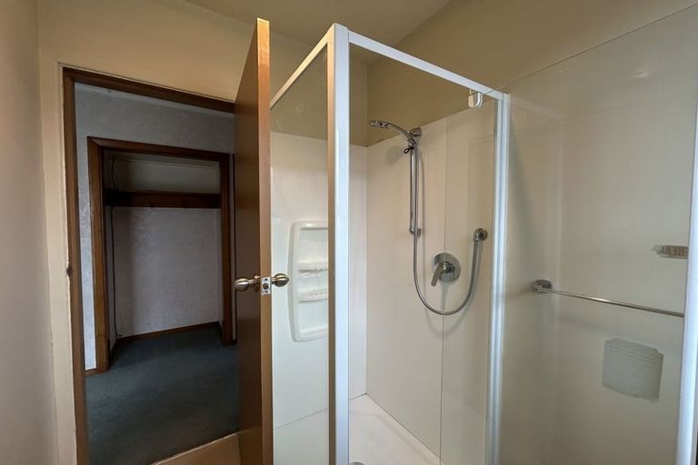 Photo of property in 28 Fenchurch Street, Redwood, Christchurch, 8051