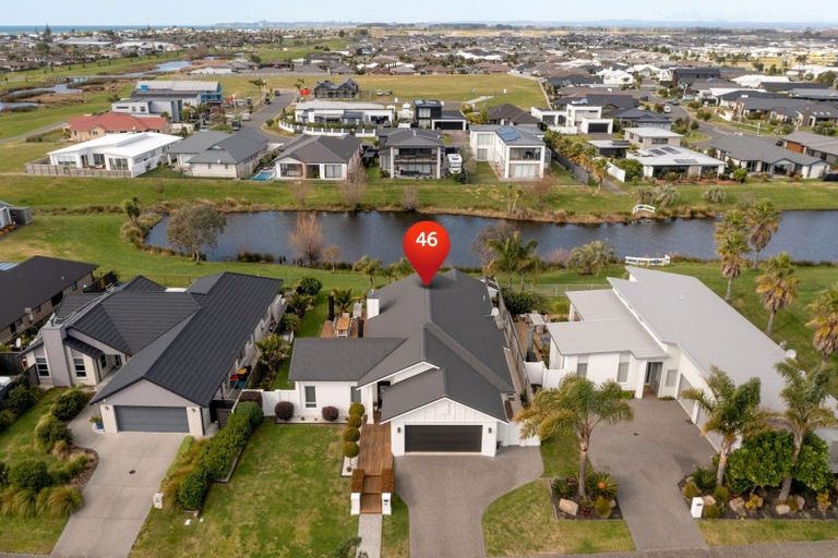Photo of property in 46 Cassinia Close, Papamoa Beach, Papamoa, 3118