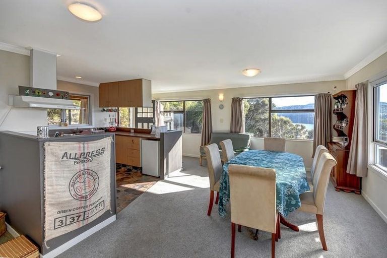 Photo of property in 3 Riverside Road, Taieri Mouth, 9091