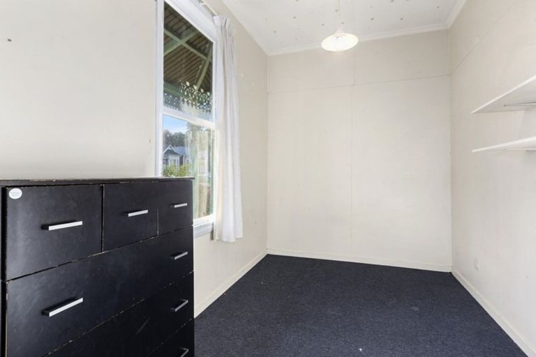 Photo of property in 113 Harbour Terrace, North Dunedin, Dunedin, 9016