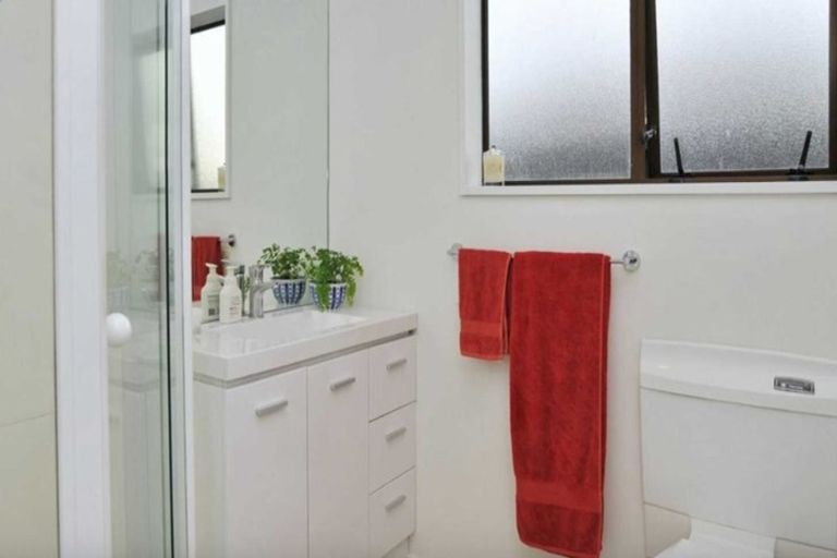 Photo of property in 2/68 Jennifer Street, Papanui, Christchurch, 8053