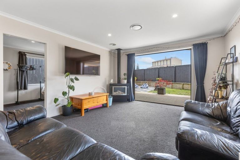 Photo of property in 8a Cutfield Street, Inglewood, 4330