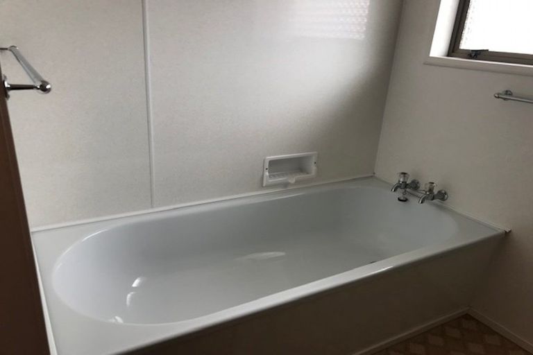 Photo of property in 40 Waitui Grove, Mount Maunganui, 3116