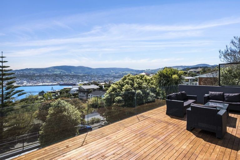 Photo of property in 49 Shandon Road, Vauxhall, Dunedin, 9013