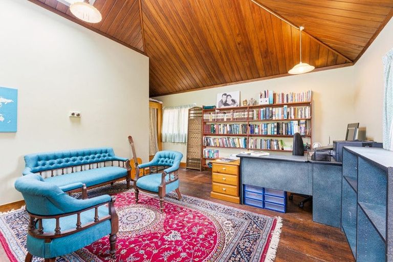 Photo of property in 52 Parsons Street, Saint Johns Hill, Whanganui, 4501