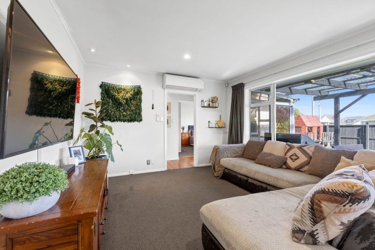 Photo of property in 124 Cavendish Road, Casebrook, Christchurch, 8051